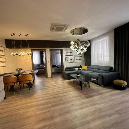 Apartman Matko Levice Exterior foto
