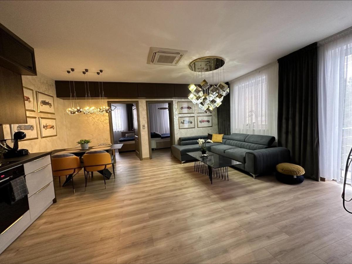 Apartman Matko Levice Exterior foto